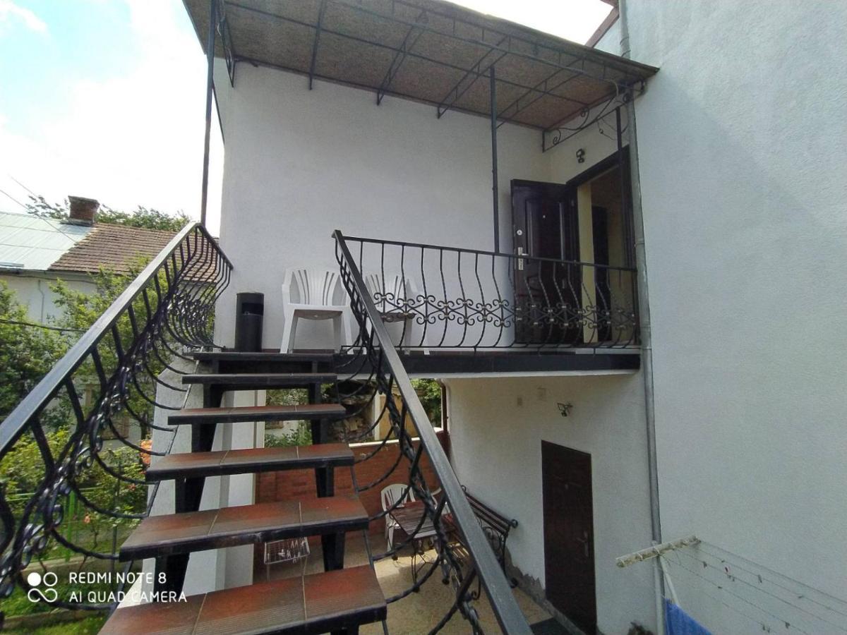 Sadyba Margaryta Truskavec Exteriér fotografie